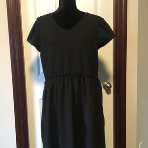 Honey and Lace black Los Osos dress